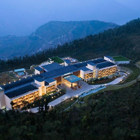 Jw Marriott Mussoorie Walnut Grove Resort & Spa Exterior photo