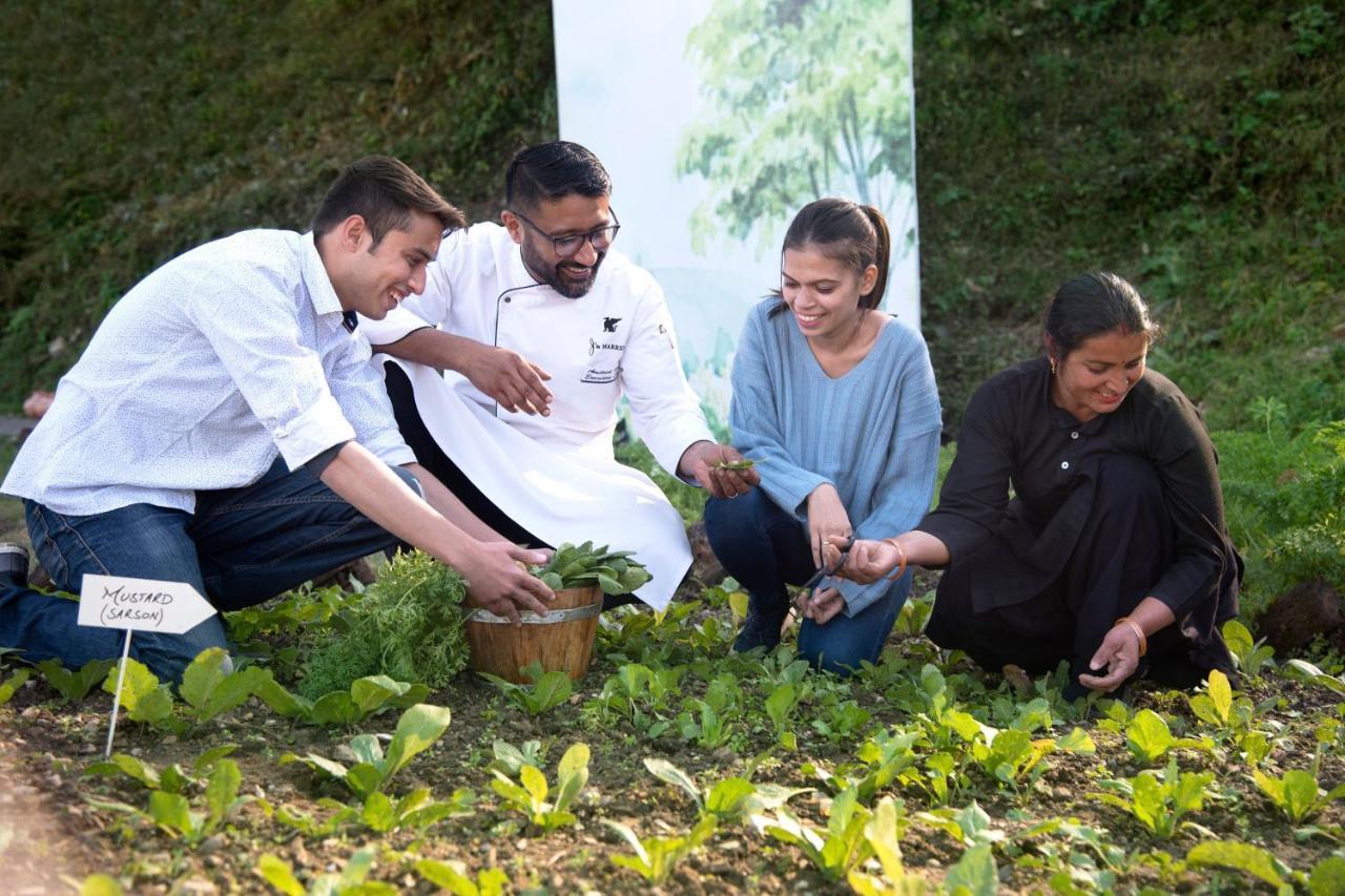 Jw Marriott Mussoorie Walnut Grove Resort & Spa Exterior photo